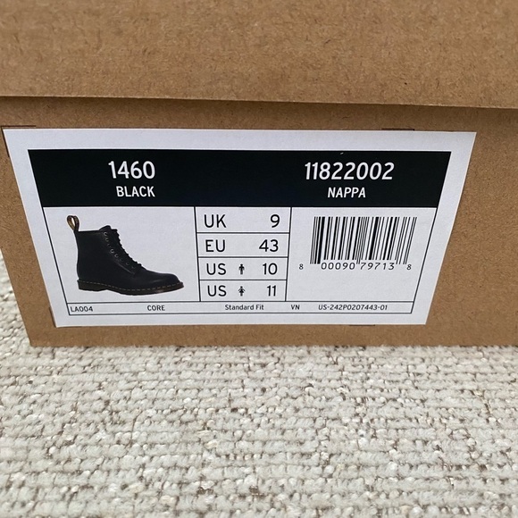 NWT DR. MARTENS 1460 BLACK NAPPA WOMENS 11/ MENS 10 - Picture 3 of 9
